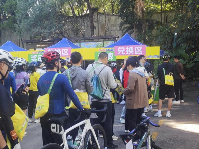 龙华新“骑”点，奔向2026骑行随拍1129