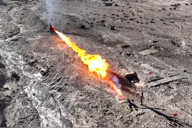 战场送“温暖”！感受喷火兵专属视觉盛宴图片