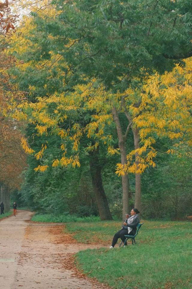 巴黎待了两日，彻底祛魅了