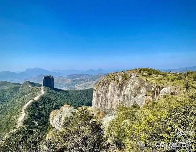浙东海上名山，被严重低估的小众仙境！浙江最“方”的山，可去过
