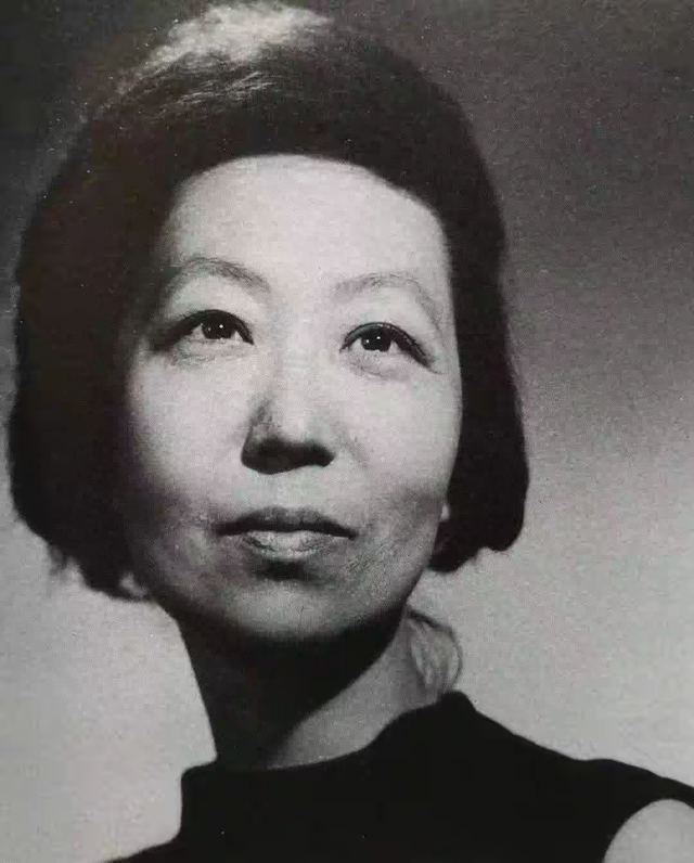 张爱玲死前三月：频繁就医、搬家，指定银行账户受益人，并写遗嘱