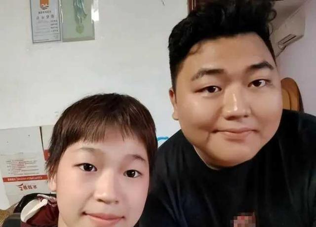 一道白切鸡引骂战！全红婵哥哥淘汰，官媒、岳云鹏都被卷进来@序