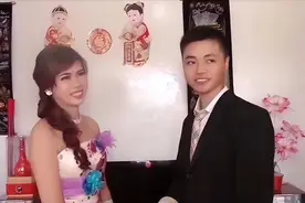 印尼美女嫁河北小伙，生俩儿子却遭婆婆家暴赶出家门，如今后悔吗图片