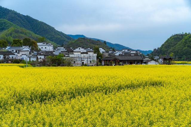 安徽石台县：这座小县城有“皖南小九寨”之称，却藏得够深的！