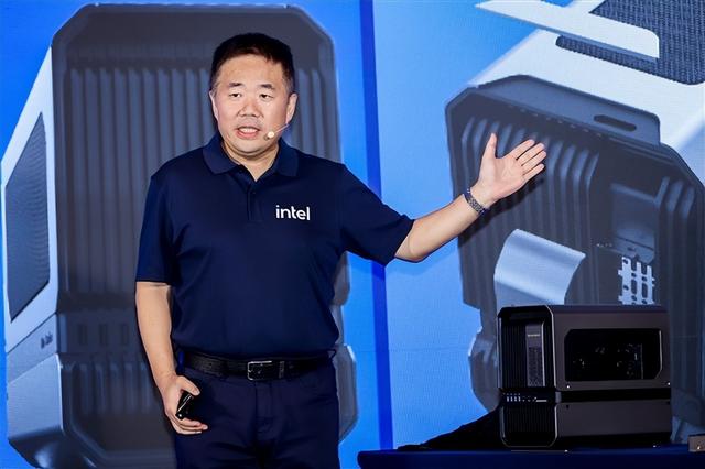 完美的六边形战士！Intel奉上AI高静游戏本：9大厂力捧
