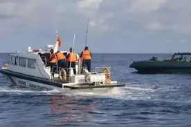 苏岩礁被霸占25年，中韩海警海上对峙，外交部正式回应图片