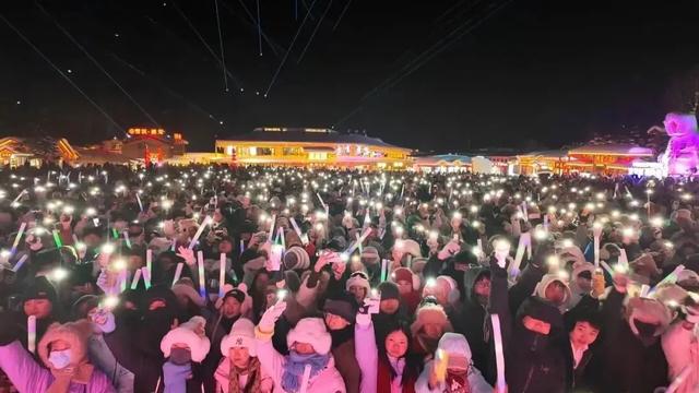 元旦相约,雪城欢歌