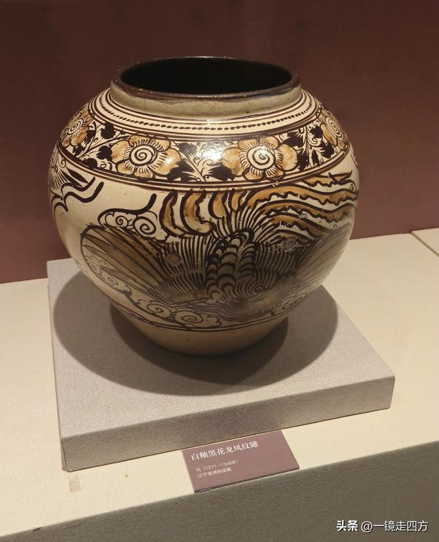 在辽宁省博物馆新馆的一楼特展区，能集中看到不少这里的镇馆之宝