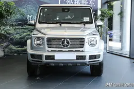 奔驰终于放下身段！4缸大G落地降至150多万！2.0T+9AT+258马力！图片