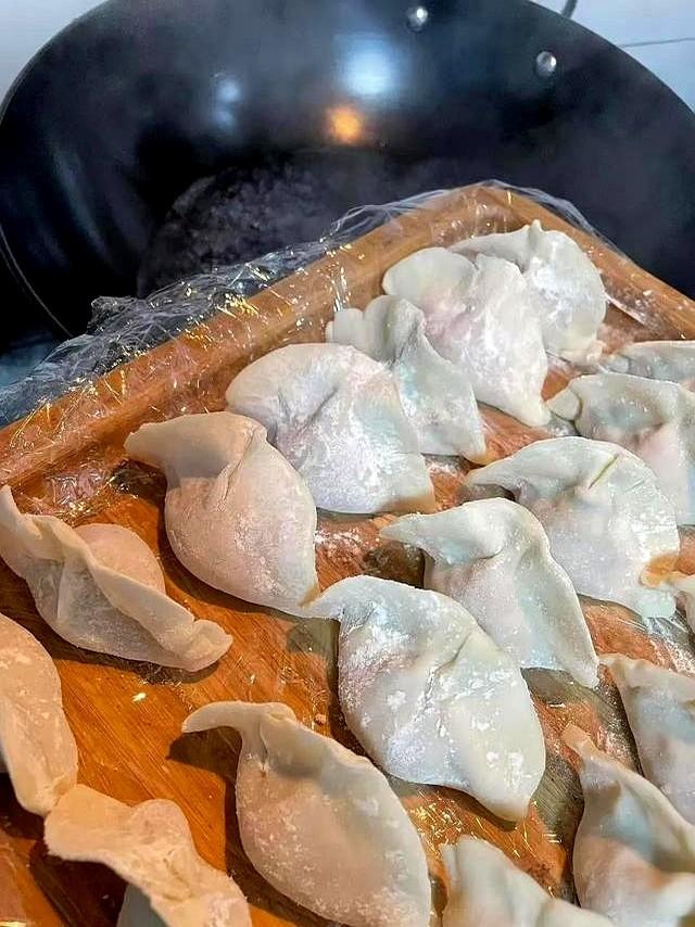 头伏饺子香！这4陷最养4种时令菜入馅鲜，消暑开胃过伏天