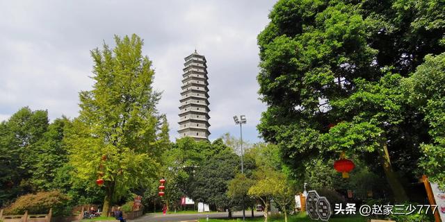 🏞旅途中的美景--奎光塔
