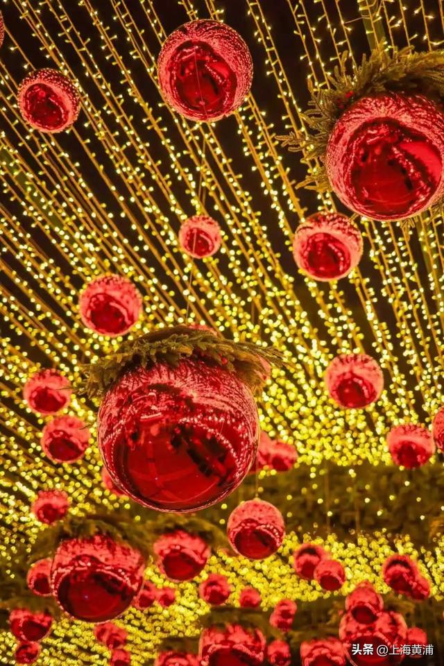 开幕首日就爆火，有人“调班”来打卡！外滩源暖冬嘉年华来啦