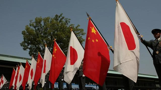 马克龙刚抵达北京	，日本就传出杂音，不许法国做一件事