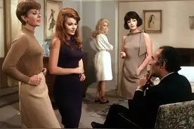 中产少妇的隐秘幻想，从贵妇到妓女——《白日美人》图片