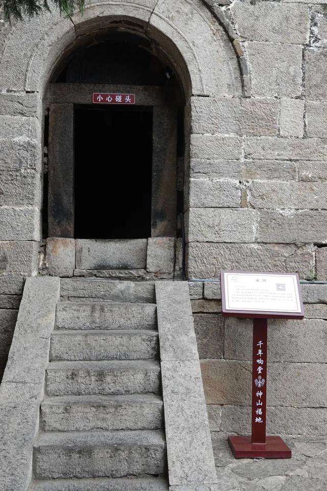 邯郸峰峰，北响堂山石窟笔记，被偷盗的佛窟和嗜血暴虐的北齐故事