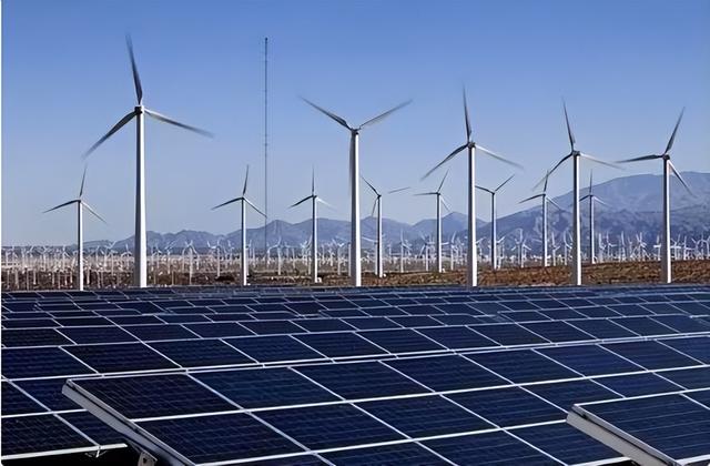 中美差距再扩大	，美国发电量超2.2万亿度，再看中国，差得太远了