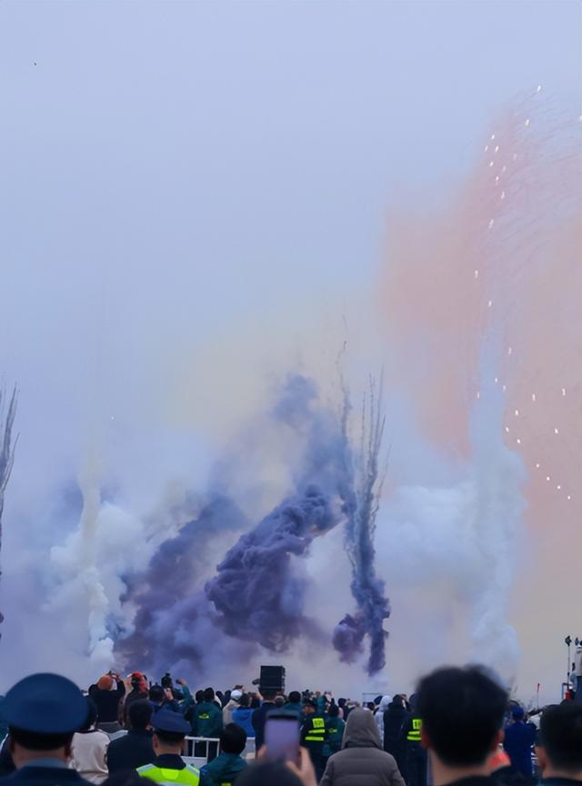国家出手！央视发文，蔡国强烟花秀事件大结局，这几个人麻烦大了