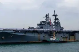 美军赶往黄海，卫星突然发现，解放军航母，正在切向美军大后方图片
