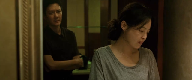 影后	，就撕给他们看