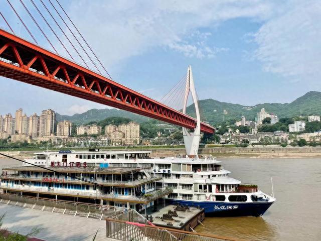 三峡豪华游轮旅游攻略(三峡游轮太坑人了)