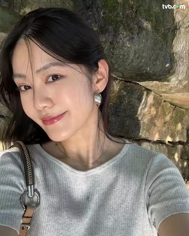 2025港姐14强出炉!身材一个比一个好,我看9号已现出“冠军相”