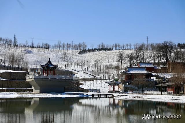 山西陵川雪后现雾凇美景