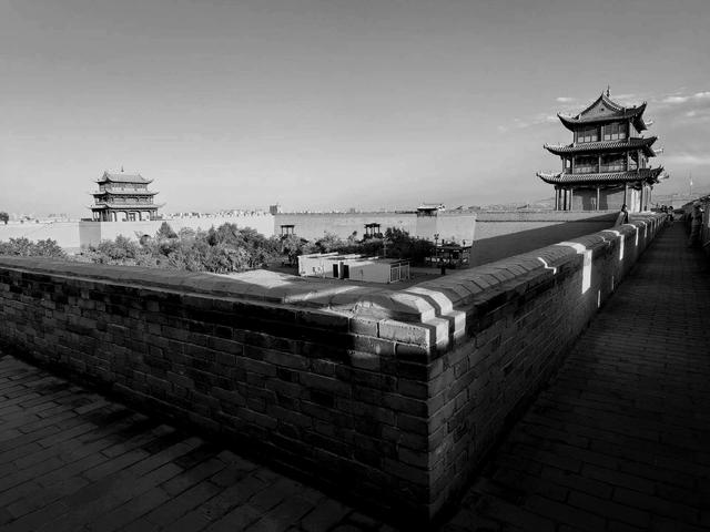 探秘嘉峪关