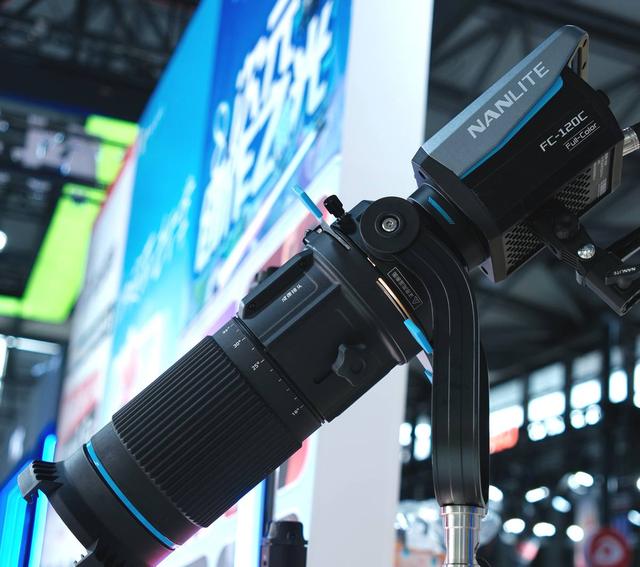 南光亮相ChinaJoy 2025，引领数字娱乐影像照明新潮流