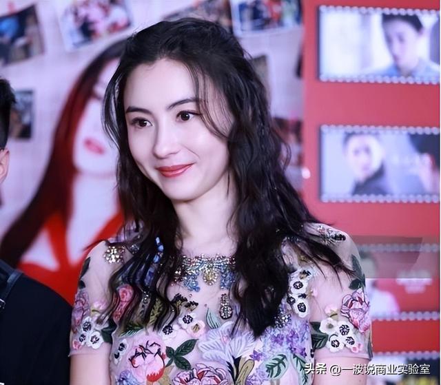 张柏芝庭审崩溃哭喊，被追讨1276万，合约笔迹成谜