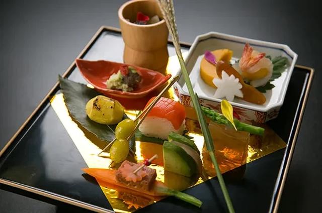 2025热海温泉旅馆 TOP10公开！第一名甚至泡得到「热海七汤之一」