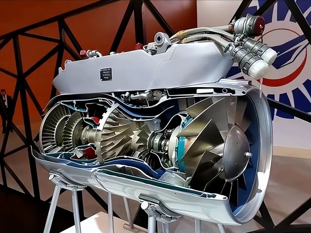 中国发动机闷头追赶十几年，结果发现：全球最强技术原来是自己？