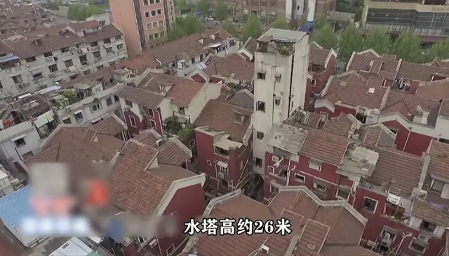 92年，河北小伙在上海花5万买废弃水塔当家住，20年后拆迁他慌了