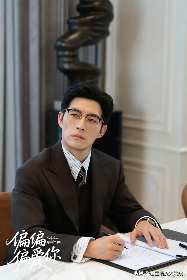 给近期最火的短剧排个名，臣服她第8、她靠修仙第3、第一名没争议