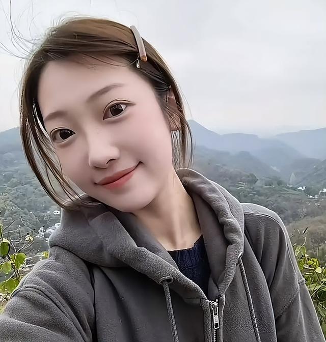 兔子警官李语蔚走红一年半现状：至今没转正，工作肉眼可见的疲惫