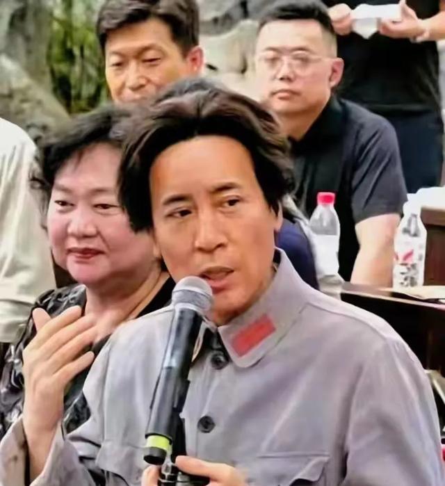 54岁于和伟演毛主席，这一次，他让唐国强和整个娱乐圈沉默了！