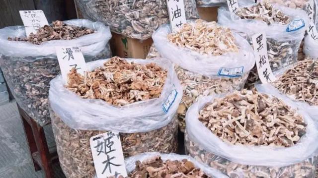 入秋暑气未消，关21℃的汶川什么事？