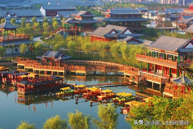 快乐人生怎能不来一场说走就走的旅行呢？