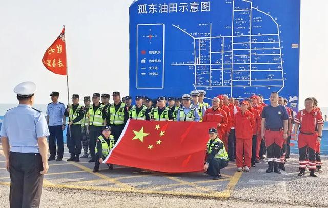 这个假期，孤东海堤因他们而更暖！