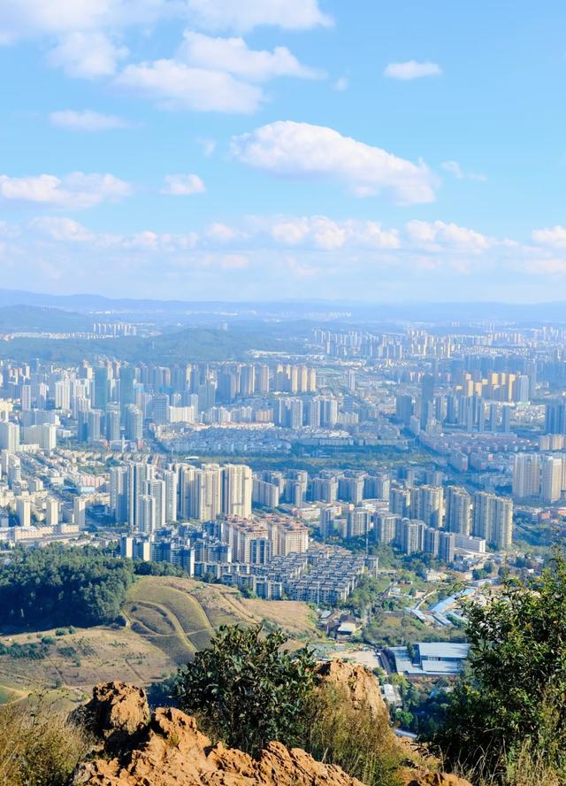 昆明人速冲！长虫山最后一个登山周末，错过等半年！