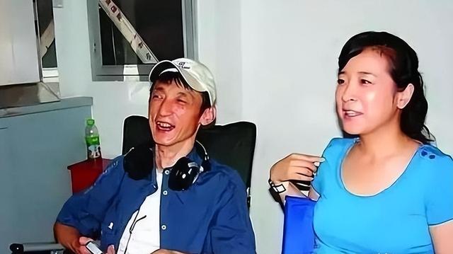 原来陈小艺的儿子就是他，不靠父母靠演技，是“妈宝”也是骄傲！
