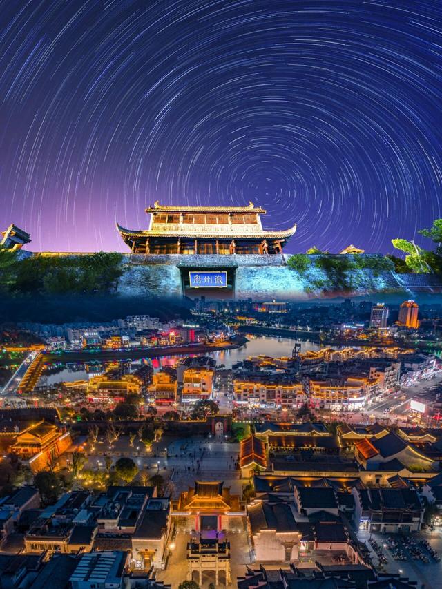 古树观鸟图鉴・研学线路② | 雕梁画栋×非遗生态！黄山研学“双料派对”太炸💥| 超级皖黄山市争霸赛等你来战