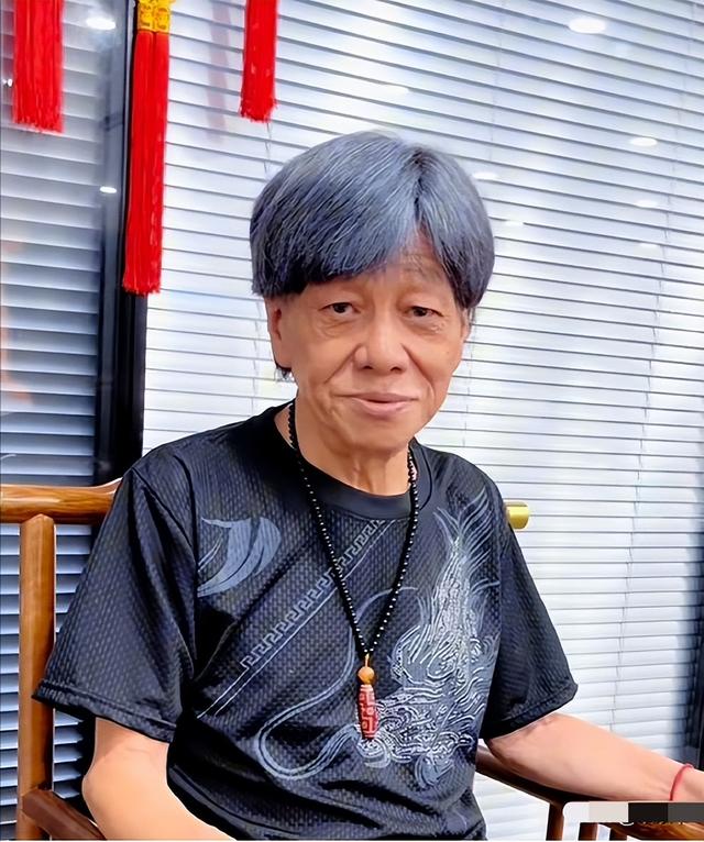 梁小龙去世早有预兆，关门弟子爆料3个“不良爱好”	，都是催命符