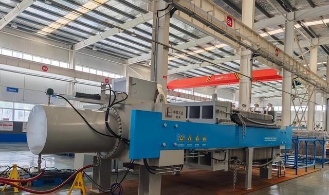 电动车或将淘汰？替代品已出现！不充电，不加油	，冬天也能跑得远