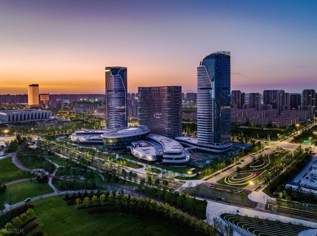 争夺“第五直辖市”！多个城市摩拳擦掌，呼声最高的是这3座城