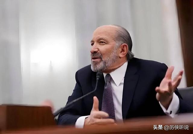 美国专家质疑：芯片是美国发明的，中国凭什么比美国强？