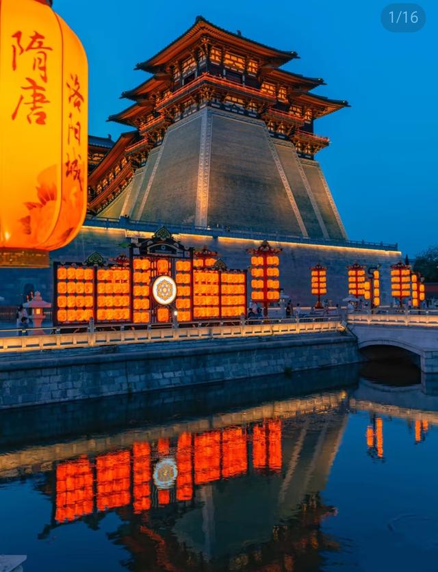 我是上海人，游洛阳洛邑古城看夜游灯光秀，比外滩有古韵味