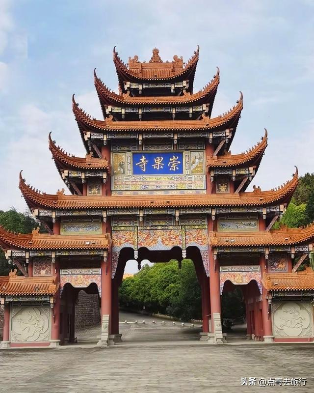 四川德阳最不可低估的寺庙，蕴含皇家气度，清幽静谧，公交直达！