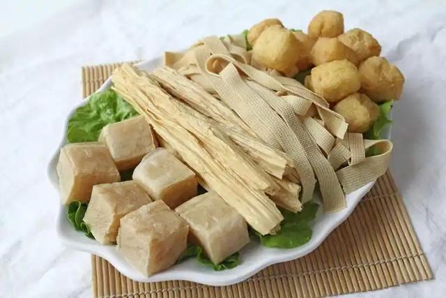 医生:高血脂患者几种食物要经常吃,能辅助控制血脂!来了解