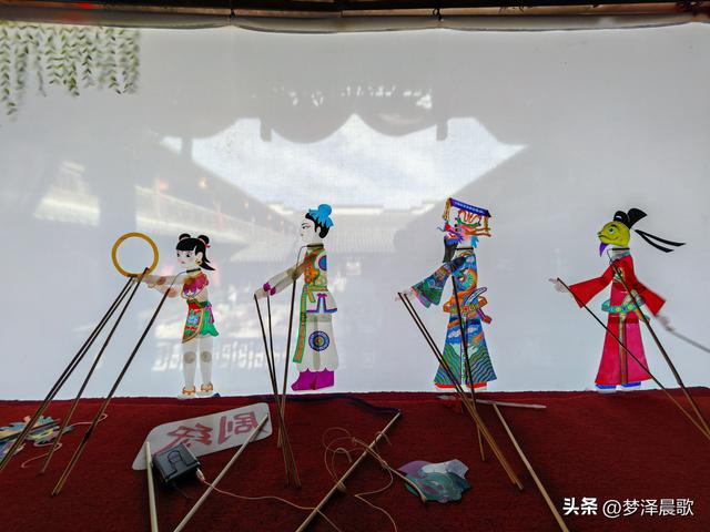 湖北：光影千年舞祥云 云梦皮影戏《哪吒闹海》唱响非遗新韵