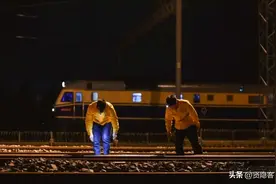 铁路大幅提高夜班职工补贴势在必行、理所应当。图片